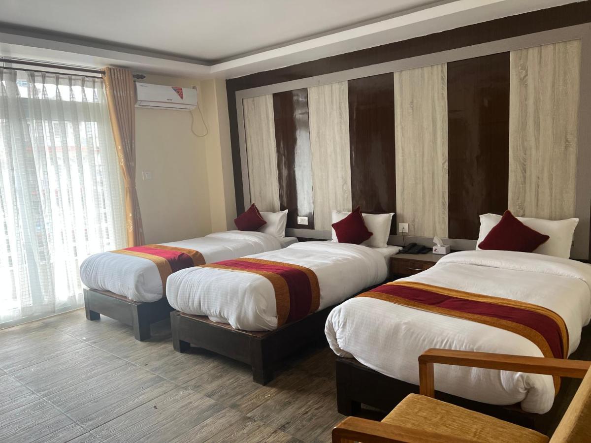 Hotel Murano Pokhara Bagian luar foto