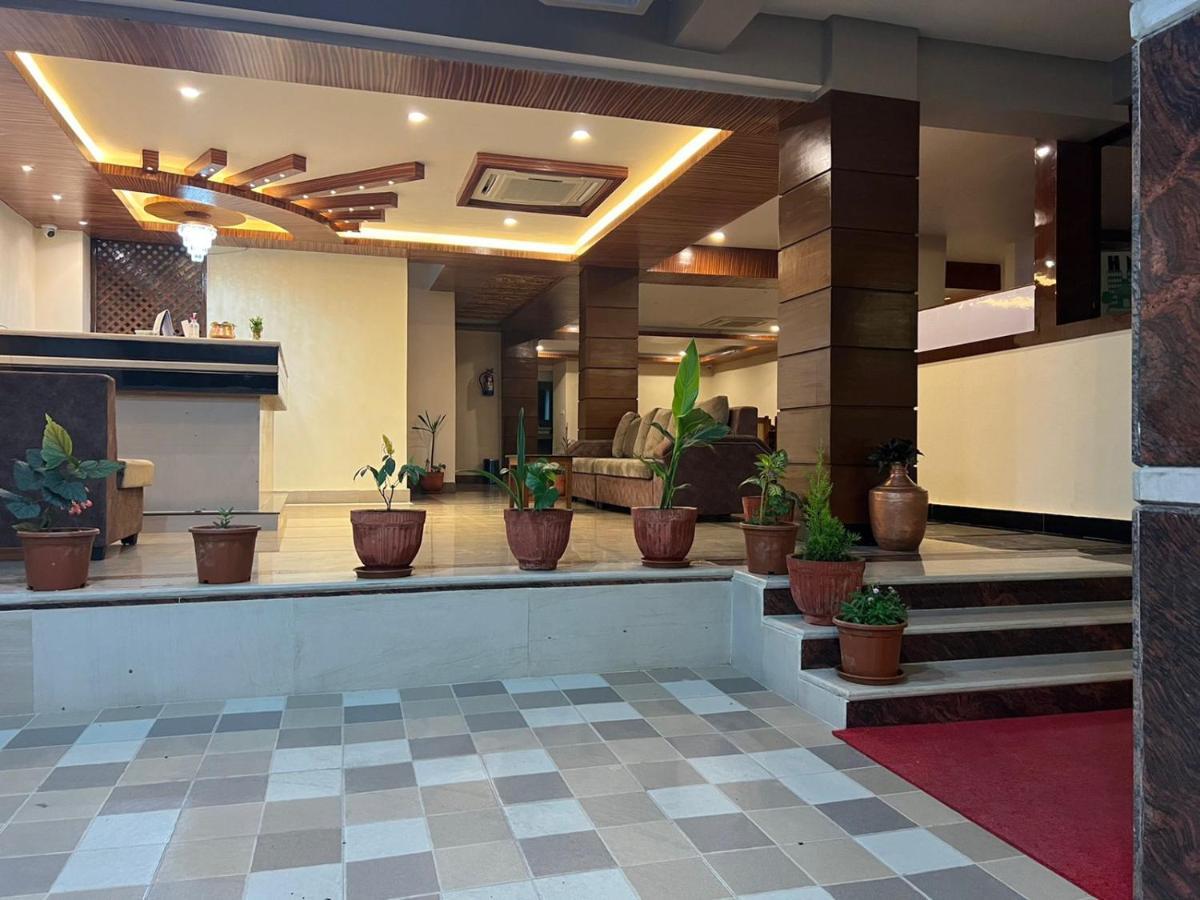Hotel Murano Pokhara Bagian luar foto