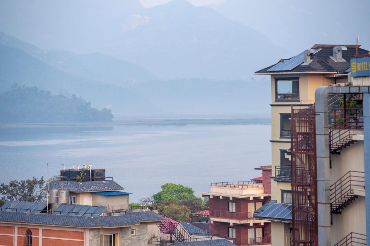 Hotel Murano Pokhara Bagian luar foto